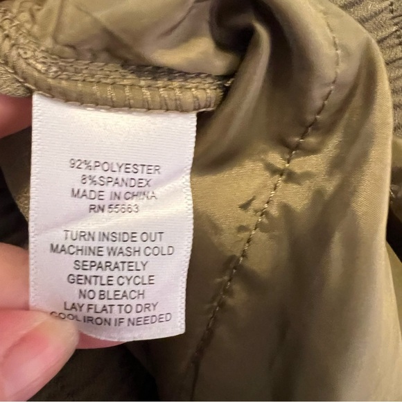 Jones & Co Jones New York Pull On Cropped Pant Wide Leg Green - Picture 9 of 9